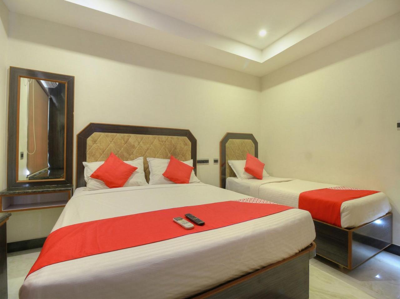Hotel Srees Tiruchirappalli Ngoại thất bức ảnh