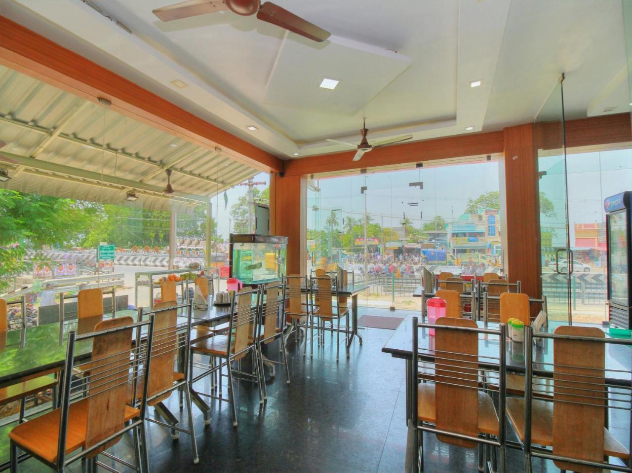 Hotel Srees Tiruchirappalli Ngoại thất bức ảnh