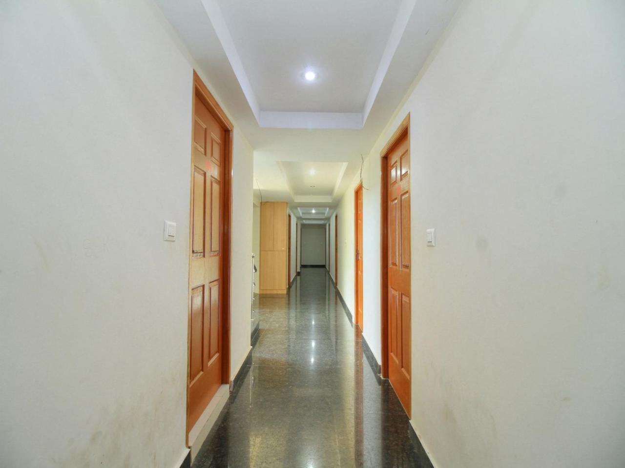 Hotel Srees Tiruchirappalli Ngoại thất bức ảnh