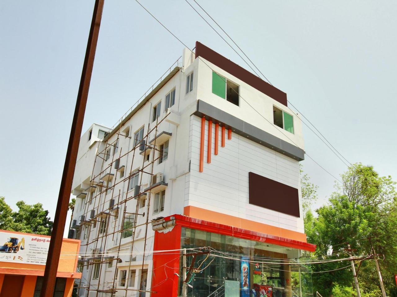 Hotel Srees Tiruchirappalli Ngoại thất bức ảnh
