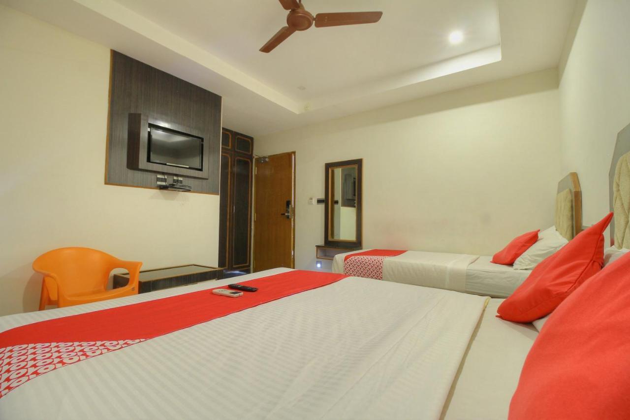 Hotel Srees Tiruchirappalli Ngoại thất bức ảnh