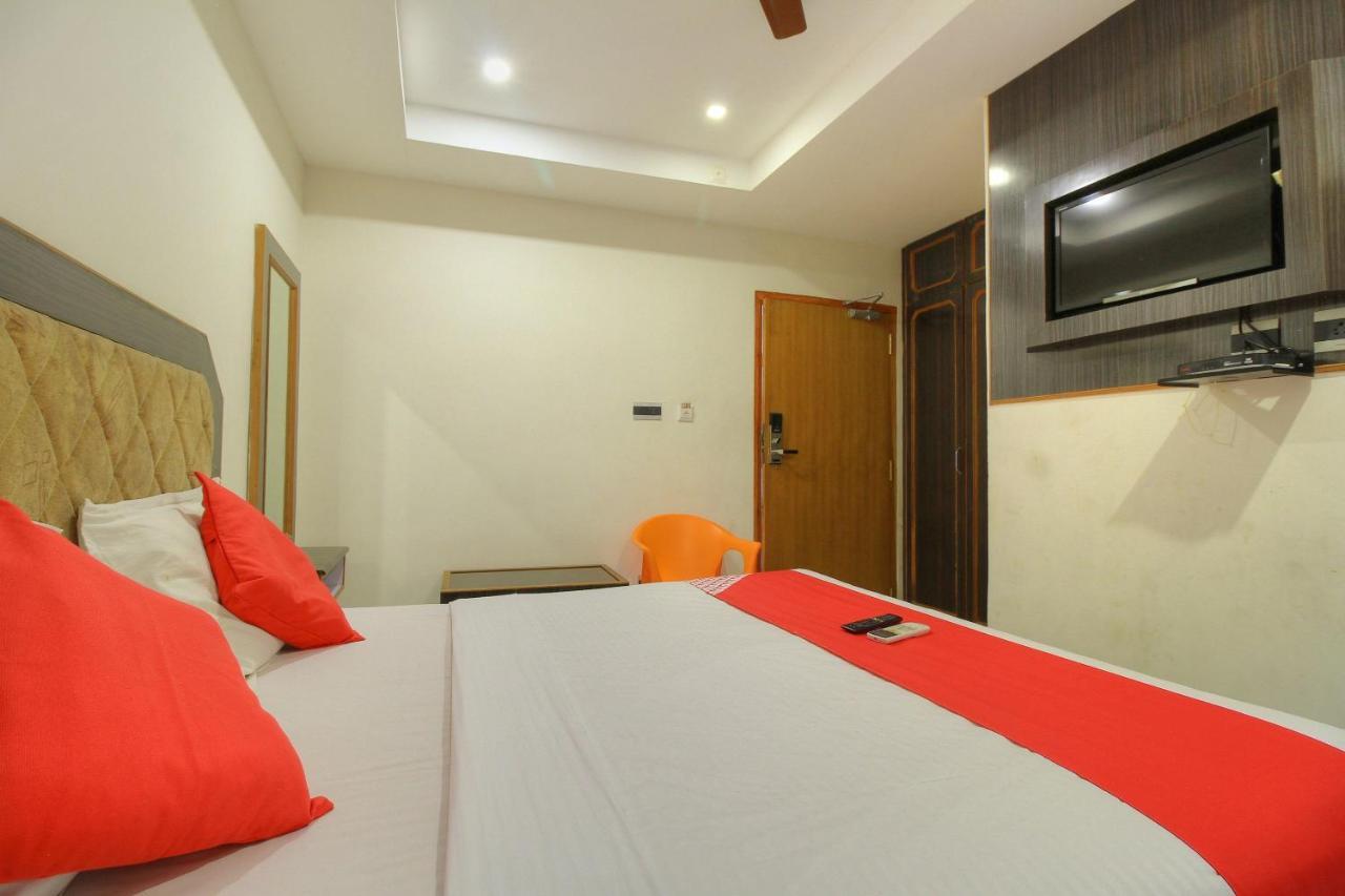 Hotel Srees Tiruchirappalli Ngoại thất bức ảnh