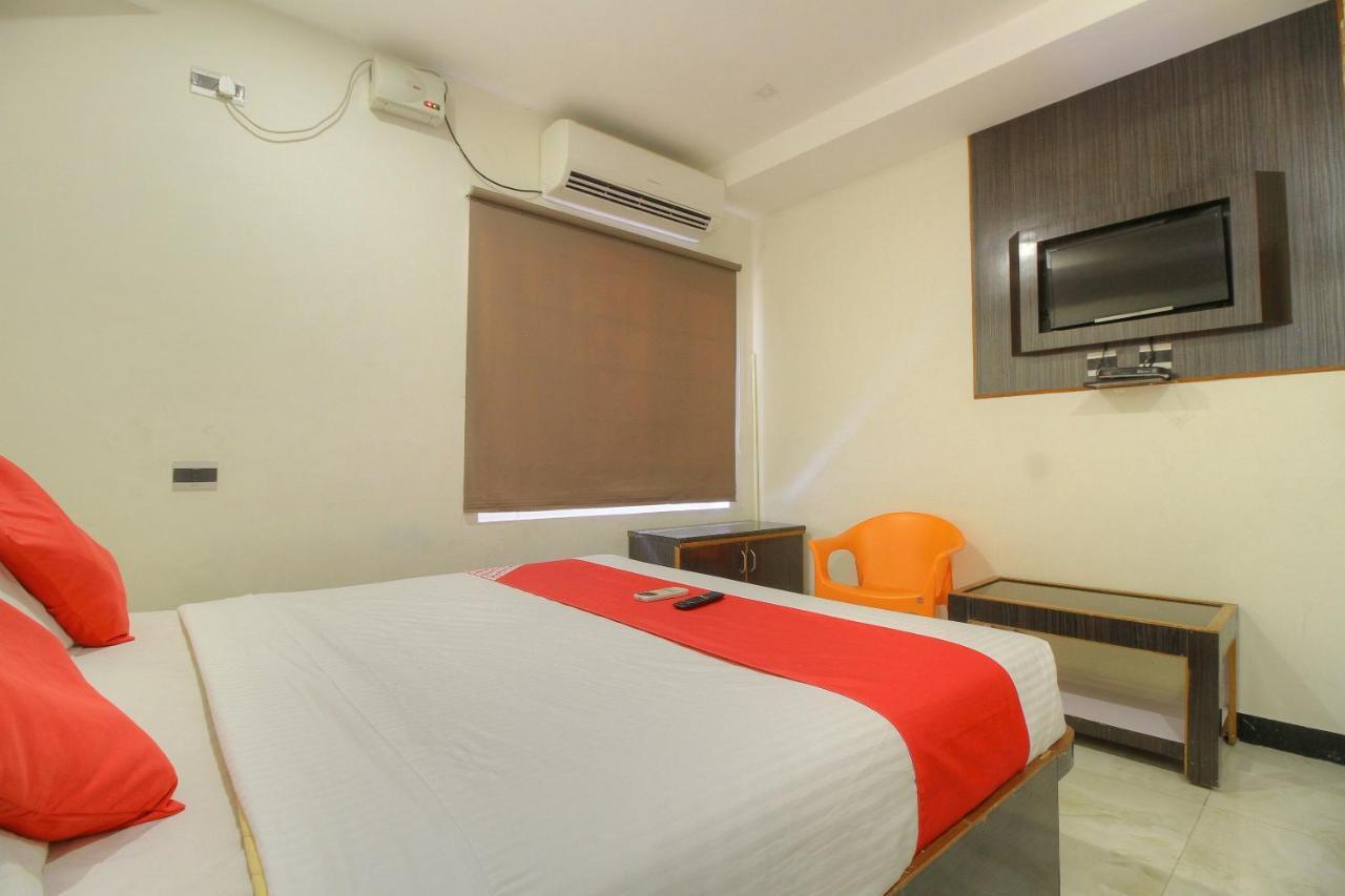 Hotel Srees Tiruchirappalli Ngoại thất bức ảnh